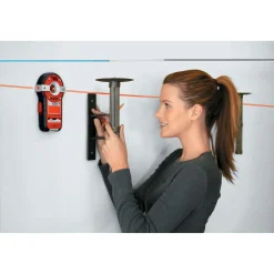 Line Laser, Auto-leveling with Stud Finder