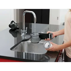 20V Max Lithium Pivot Vac