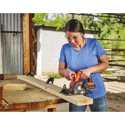 20V MAX* POWERCONNECT™ Cordless 4-Tool Combo Kit: Drill/Driver, Circular Saw, MOUSE™ Detail Sander and Light, Battery and Charger Included